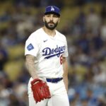 Dodgers’ Tanner Scott exits 9th inning with apparent injury
