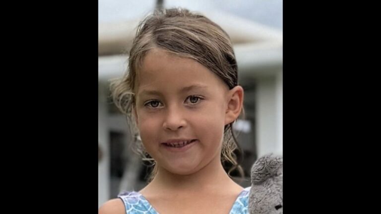 Turquoise Alert issued for 6-year-old girl last seen in Phoenix