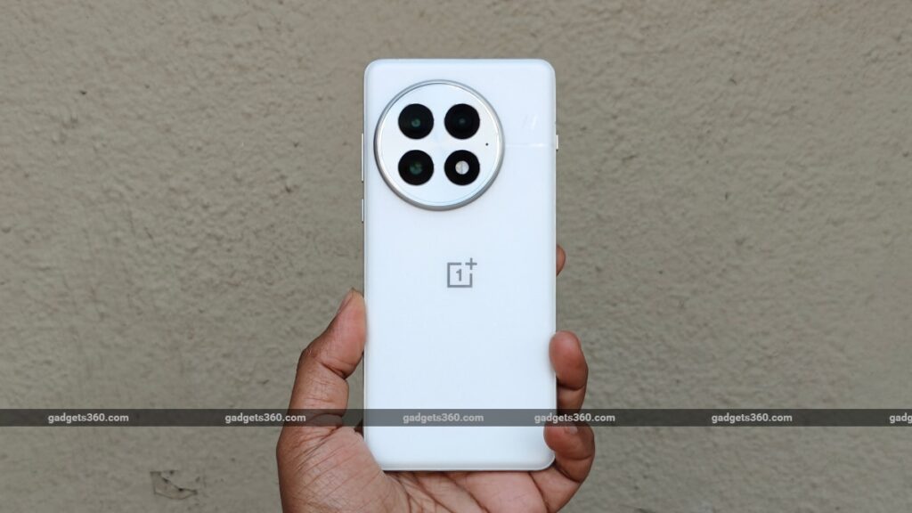 OnePlus 15, OnePlus Ace 6 Launch Timeline Leaked; Said to Debut Together Ahead of Redmi K90 OnePlus 15, OnePlus Ace 6 Launch Timeline Leaked; Said to Debut Together Ahead of Redmi K90