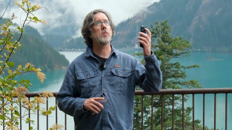 I Tried T-Mobile’s New Satellite Service for Texting in Dead Zones. Here’s How It’s Different