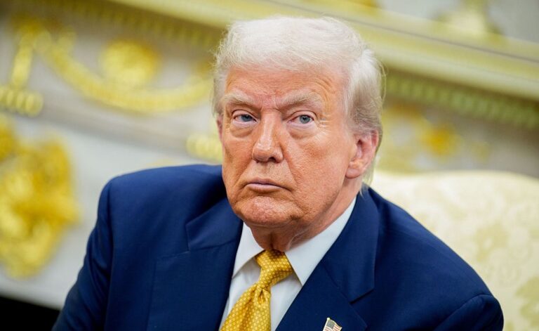 Trump Unveils Plan to Win AI ‘Race’ by Loosening Regulation